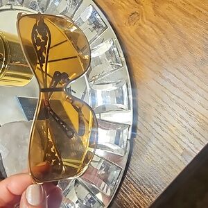 Shanghai Tan sun glasses